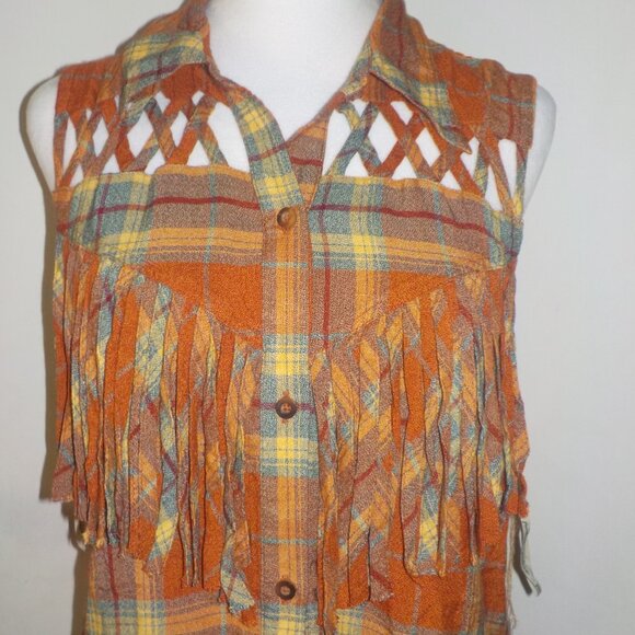 GIMMICKS SIZE X-LARGE RUST ORANGE BUTTON DOWN SLEEVELESS FRINGE SHIRT - Picture 4 of 10
